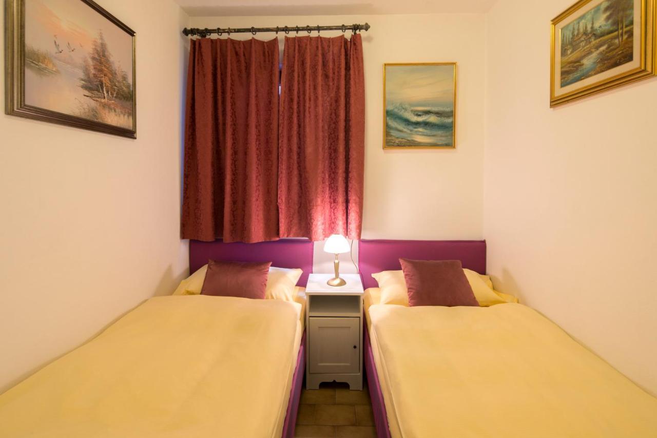 Hotel Al Fiume Tegna Exterior photo